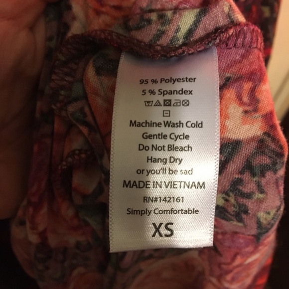 Gorgeous Floral Carly XS Spring! Roses - Picture 4 of 4